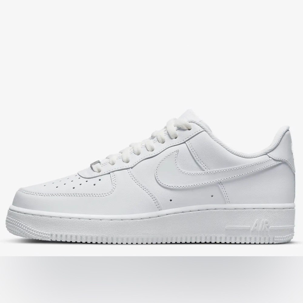 Air Force Ones Size 7